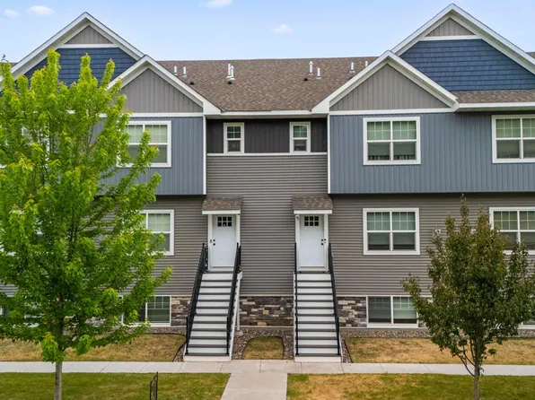 10241 3rd St NE #C, Blaine, MN 55434