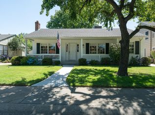 208 40th St, Sacramento, CA 95819