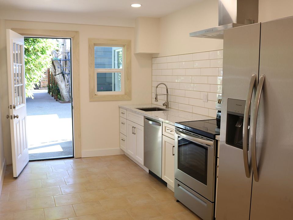 Kitchen towards the entrance