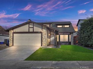 11975 Rockridge Dr, Fontana, CA 92337