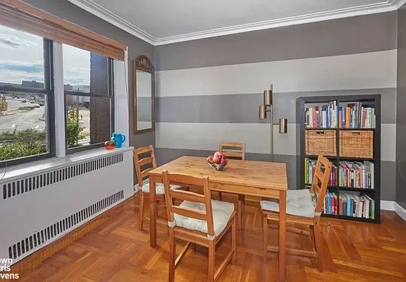 3rd image of 3015 Riverdale Ave #2FF