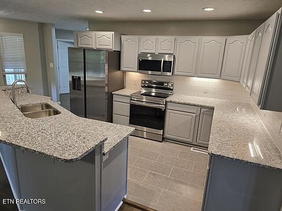 5th image of 3110 Nevils Way