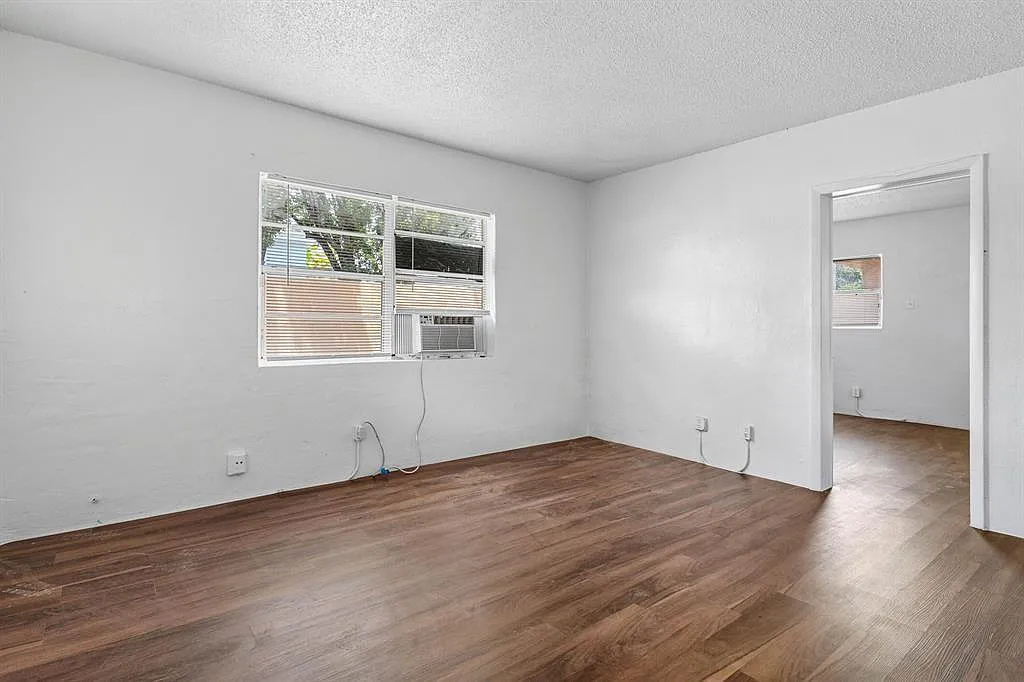 1 bed, 1.0 bath, 750 sqft, $1,600 — Photo 3
