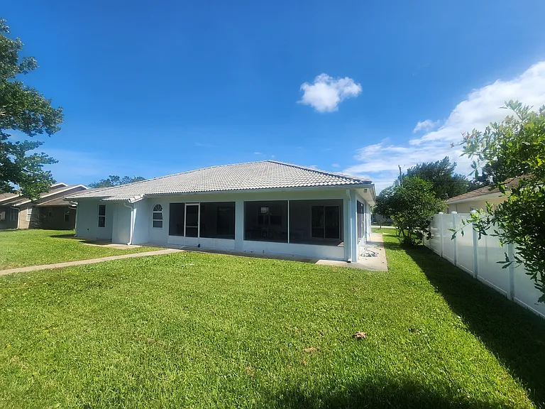 15 Prince Walter Ln — Photo 17