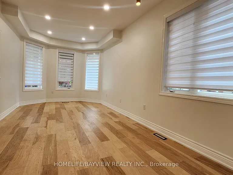51 Waldron Cres #MAIN — Photo 3
