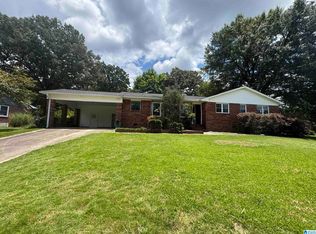 1401 Cloverdale Rd, Anniston, AL 36207