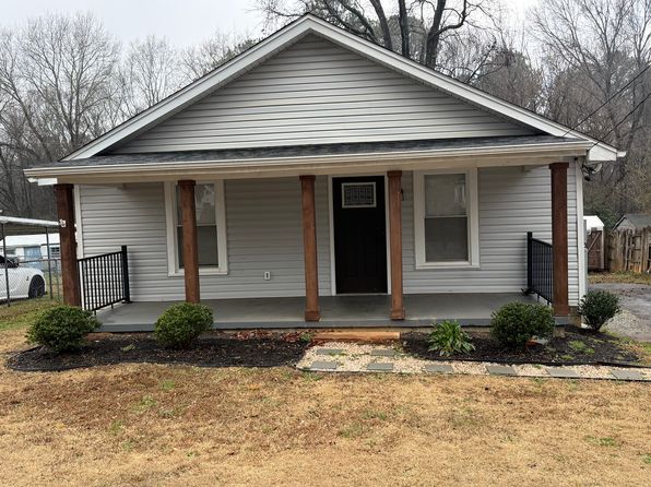 125 Christopher Street Ext