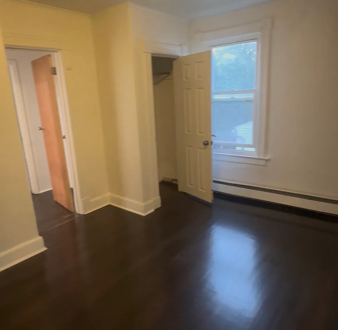 8 Elliott Pl — Photo 3