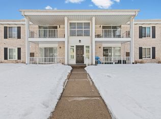 35934 Ann Arbor Trl #115, Livonia, MI