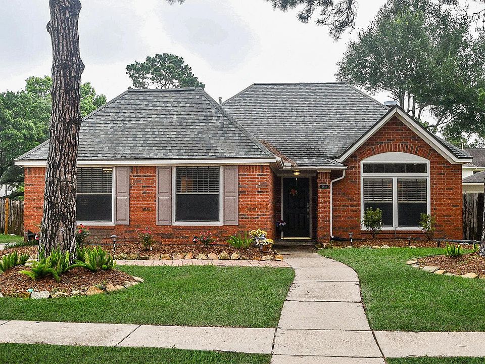 1st image of 7618 Shangrila Ln