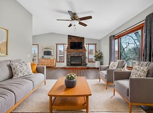 3021 E 29th St, Des Moines, IA 50317