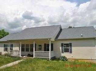 3173 Schrader Hill Rd, Pulaski, VA 24301