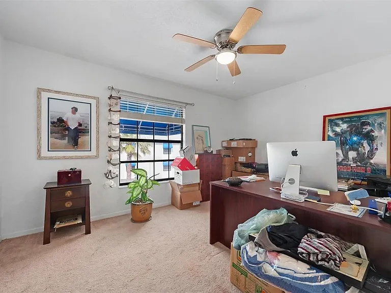 2nd bedroom - Office