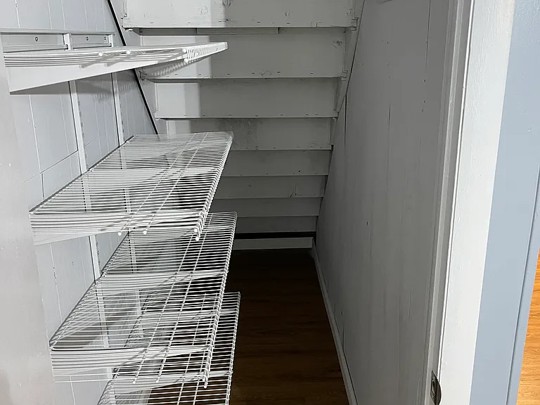 7 Arch St #6 — Photo 3