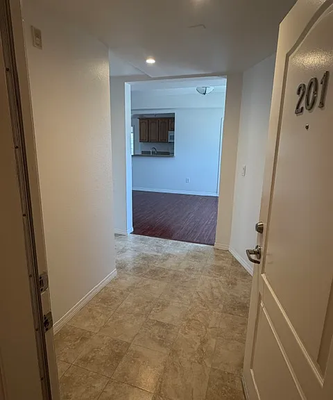 3401 Manning Ave #201 — Photo 3