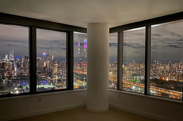 Rented by Chase Global Realty Corp | media 8