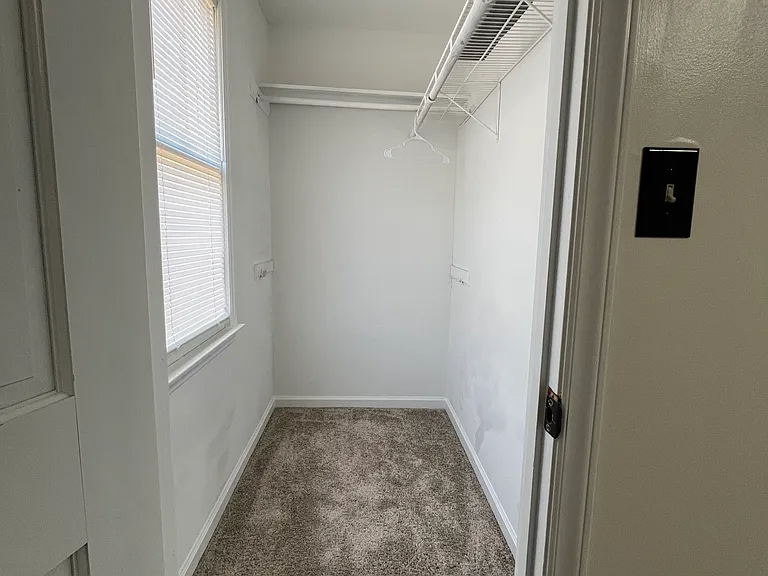 4312 Whisperwood Dr — Photo 6