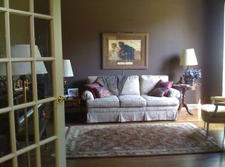 15 Gatwick Ln, Dalworthington Gardens, TX 76016