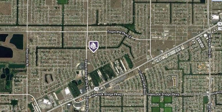 2nd image of 503 NE Juanita Ct