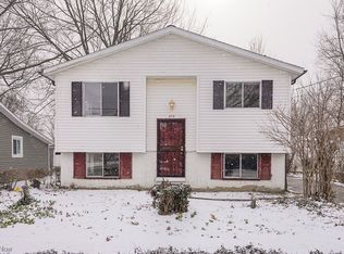 313 Warden Ave, Elyria, OH 44035