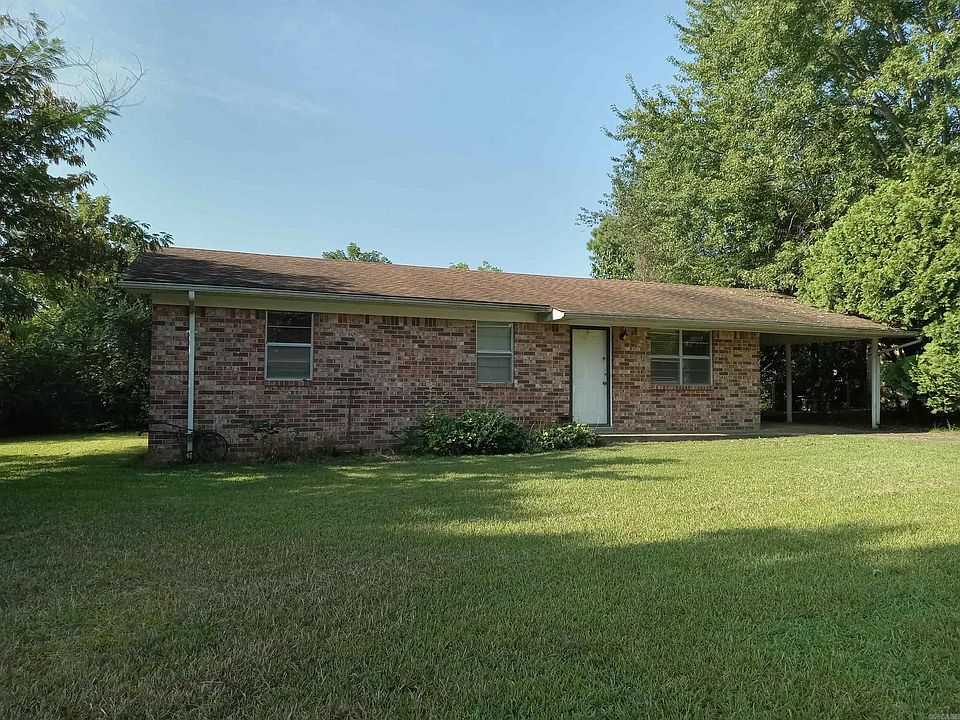 1st image of 708 Meadowbrook Dr