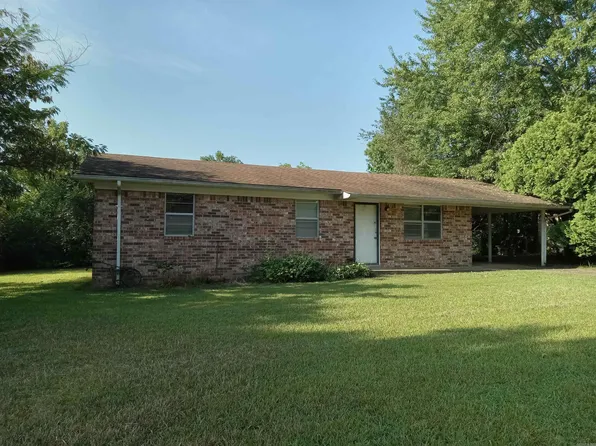 708 Meadowbrook Dr, Mena, AR 71953