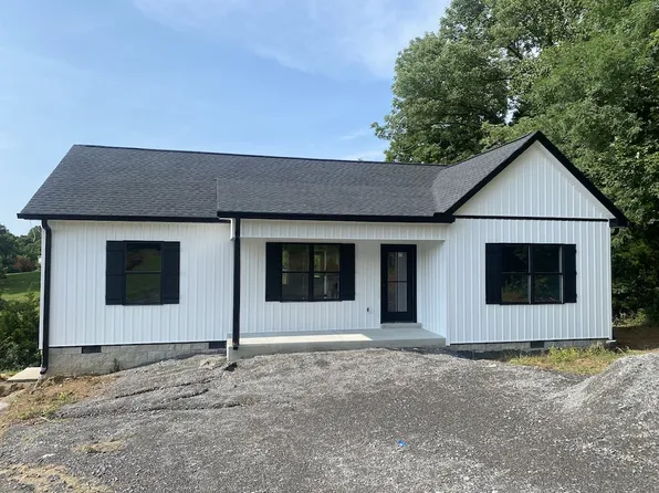 372 Calvert Ridge Rd, Westmoreland, TN 37186