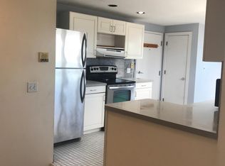 189 Court St APT 3, Plymouth, MA 02360