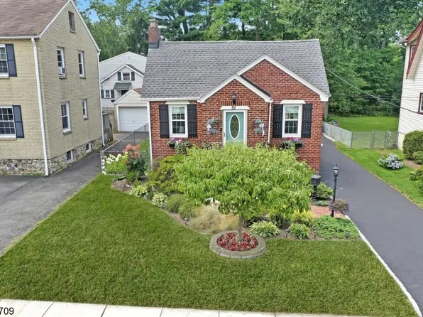 51 Mansion Ter, Cranford Twp., NJ 07016