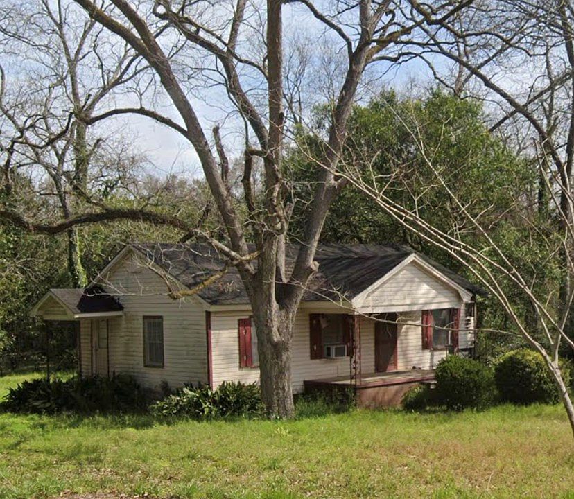 2nd image of 210 W Peppermint Way