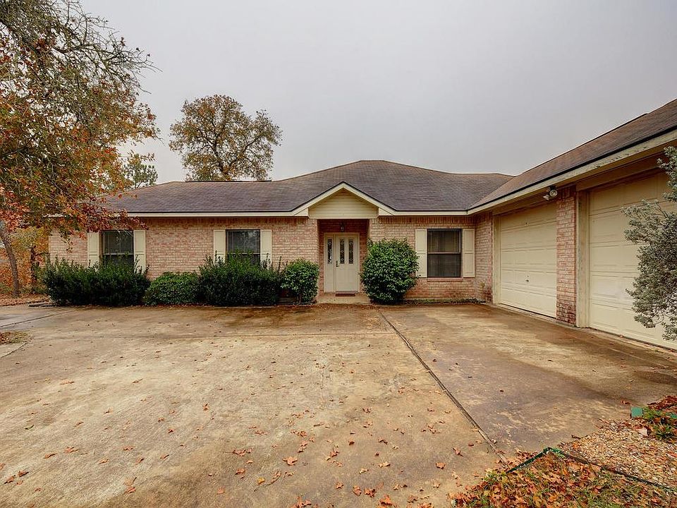 1st image of 121 Kolekole Ln