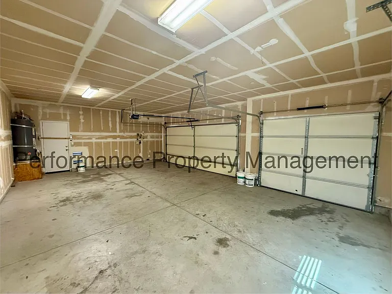 5720 Woodard Ridge Dr — Photo 18