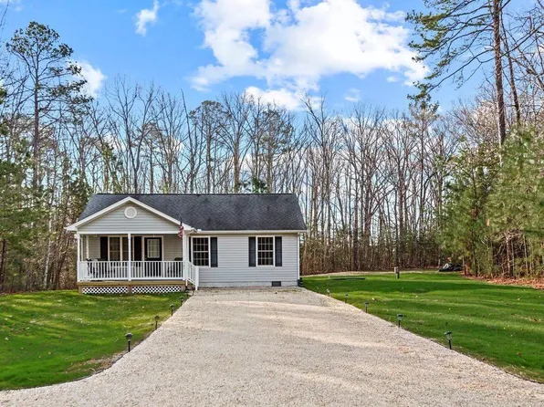 163 American Dr, Ruther Glen, VA 22546