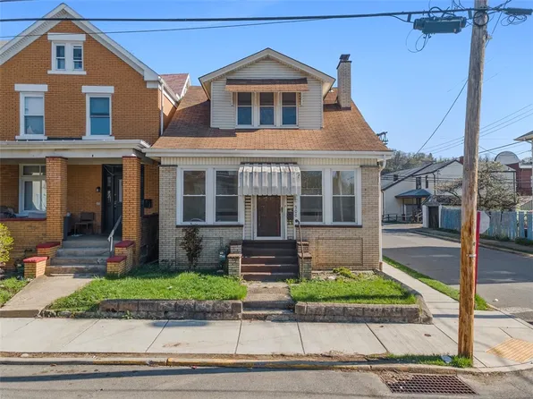 900 Russellwood Ave, Mc Kees Rocks, PA 15136