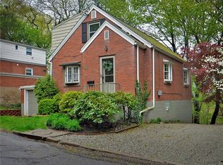 320 Woodside Rd, Pittsburgh, PA 15221