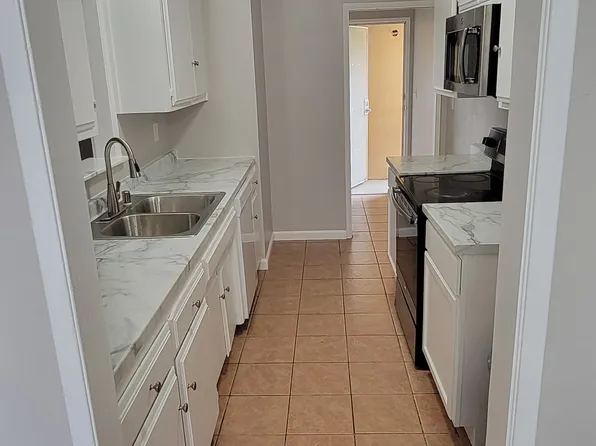 4508 Planz Rd APT A, Bakersfield, CA 93309