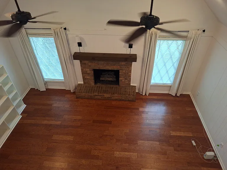 277 Amanda St — Photo 14