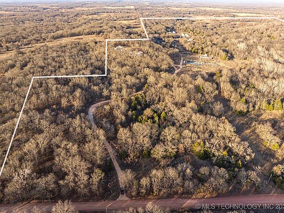 2nd image of 368100 E 1010th Rd