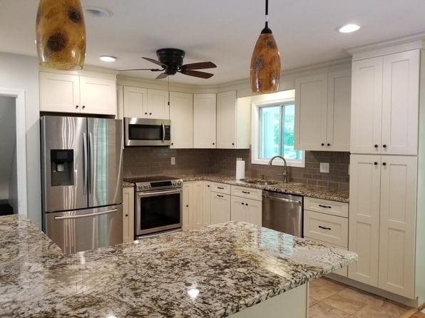 1852 Circle Rd, Towson, MD 21204