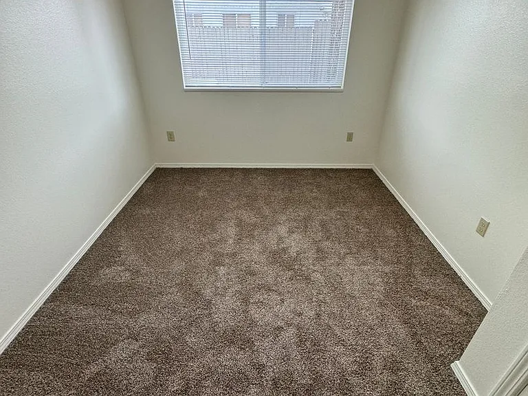 10827 Ustick Rd #203 — Photo 21