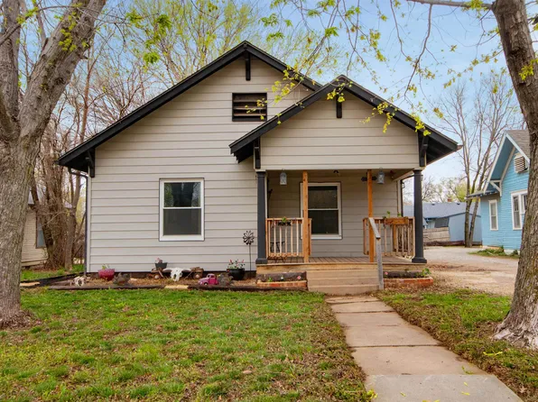 1216 W Central Ave, El Dorado, KS 67042