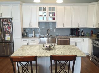 (Undisclosed Address), Centerport, NY 11721