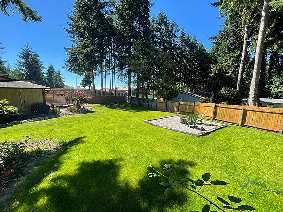 3rd image of 3912 82nd Ave W
