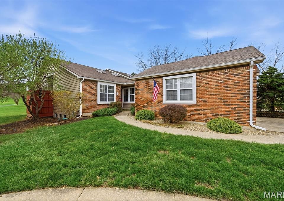1st image of 13 Kemper Ct #13