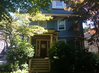19 Stetson St, Brookline, MA 02446