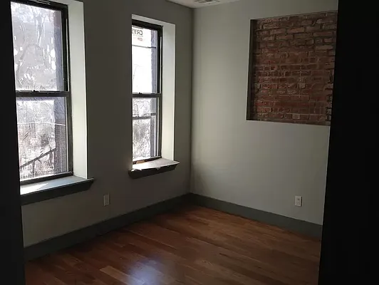 Rented by Brooklyn Group | media 10