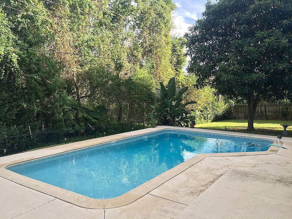 2nd image of 29 Lake Link Cir SE