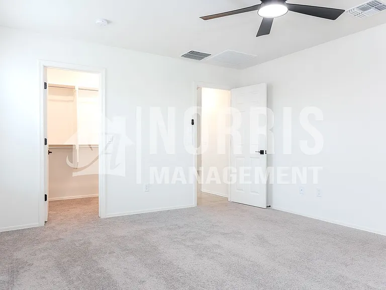 2897 N Rosewood Ln — Photo 21