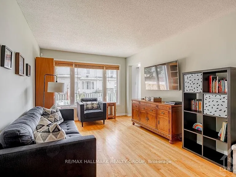 13 Upney Dr — Photo 7