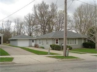 755 6th St NE, Faribault, MN 55021